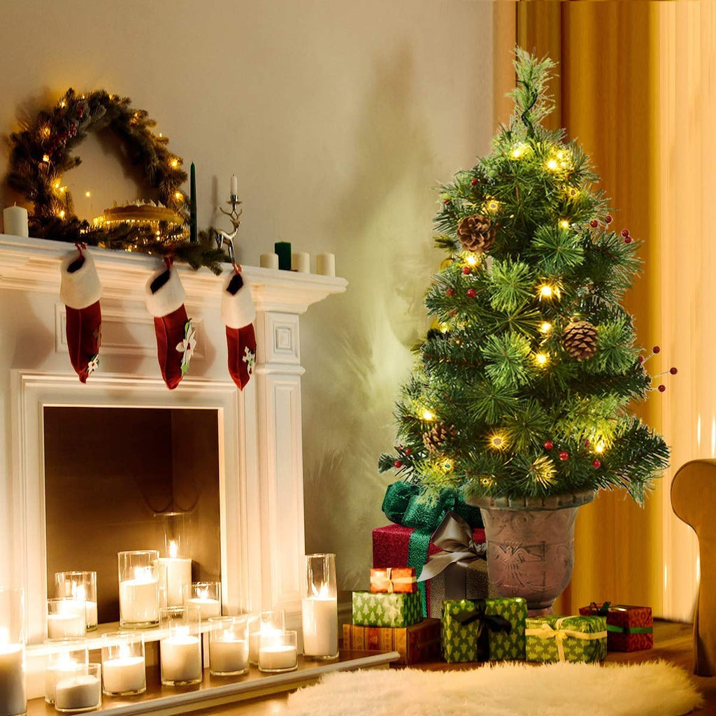 LED Christmas Tree with Red Berries Pine Cones