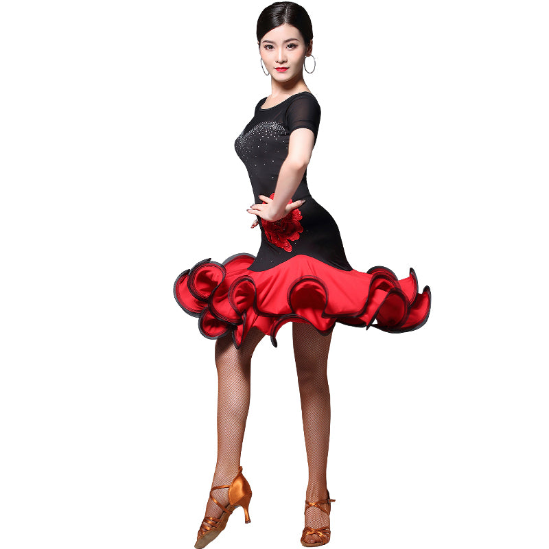 Ladies Fashion Personality Latin Dance Costumes