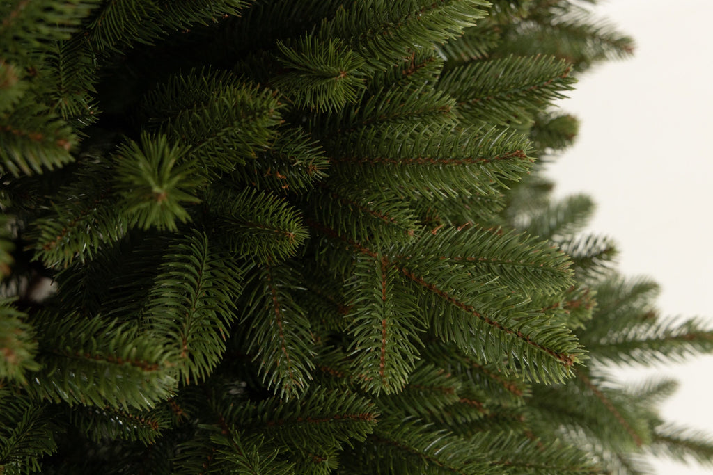 Ukrainian Prime Artificial Christmas Tree, 7.5–8 ft, 100% PE