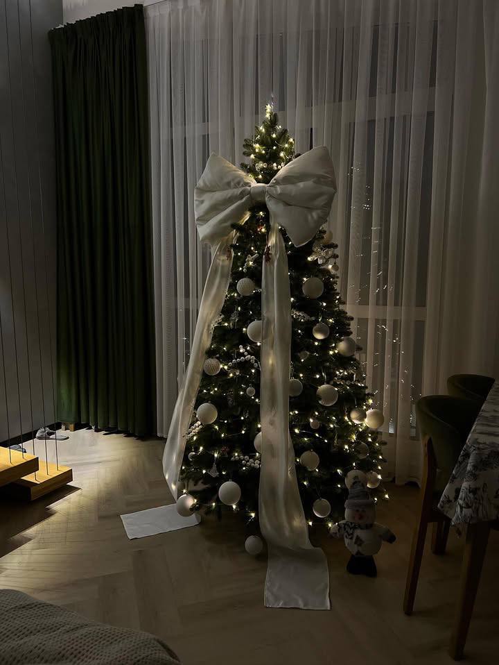 Ukrainian Artificial Christmas Tree, 7–8 ft, 100% PE