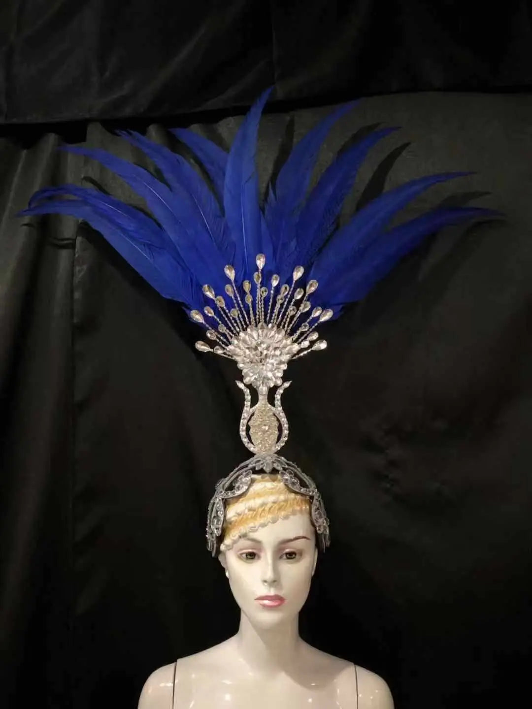 The Stardust Aurora – Premium Feathered Samba Carnival Headdress