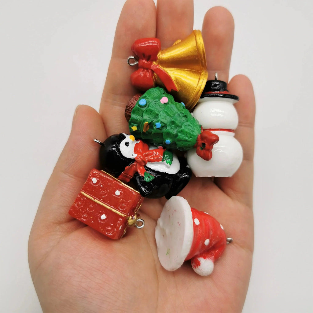 4-Piece 3D Resin Christmas Ornament Set