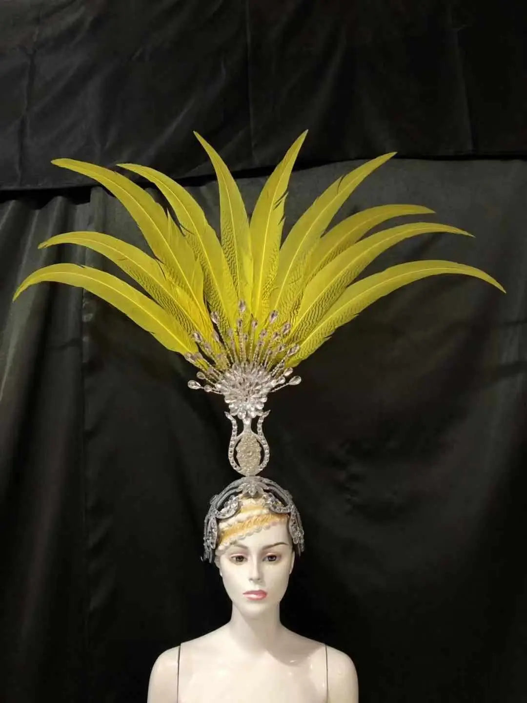 The Stardust Aurora – Premium Feathered Samba Carnival Headdress