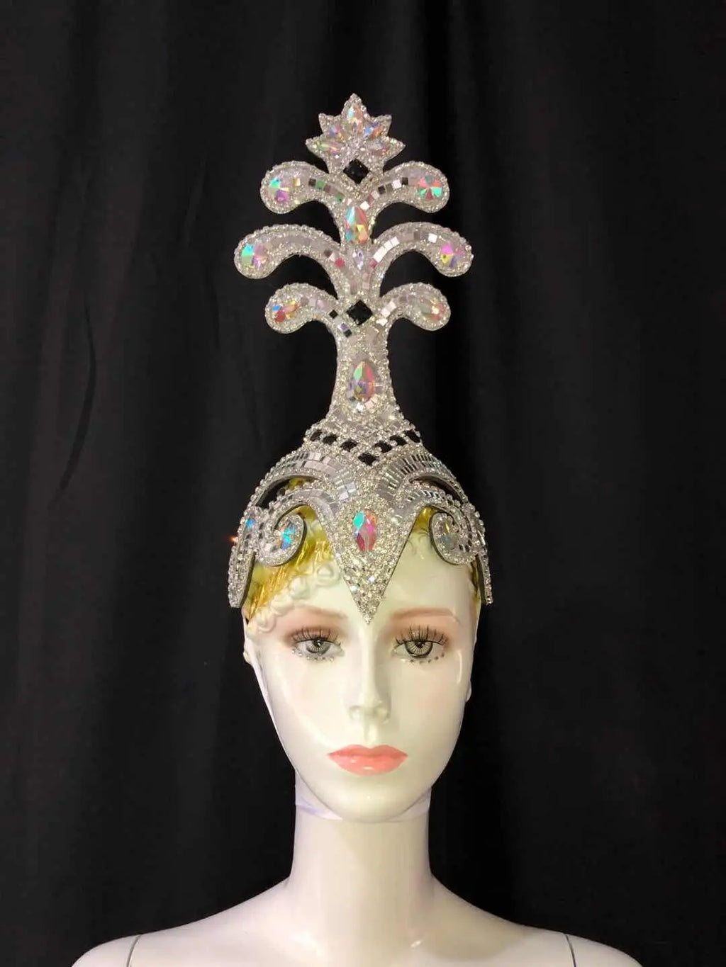 The Stardust Samba Queen – Premium Feathers & Rhinestones Carnival Headdress