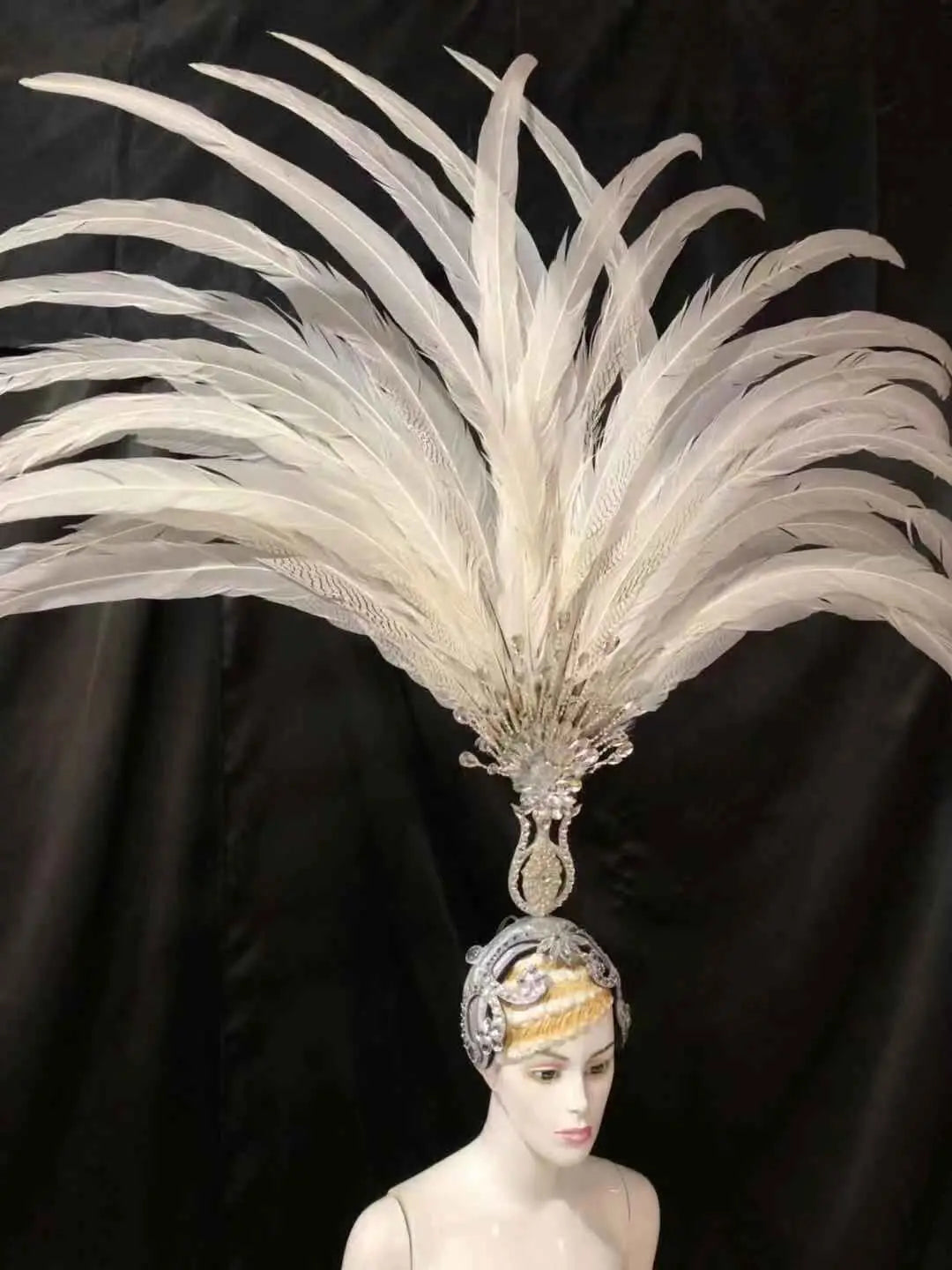 The Stardust Aurora – Premium Feathered Samba Carnival Headdress