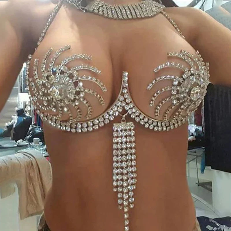 Luxury Crystal Swirl Micro Bikini Body Chain – Shimmering Rhinestone Tassel Bra & Exotic Chest Harness for Festivals, Raves & Clubwear