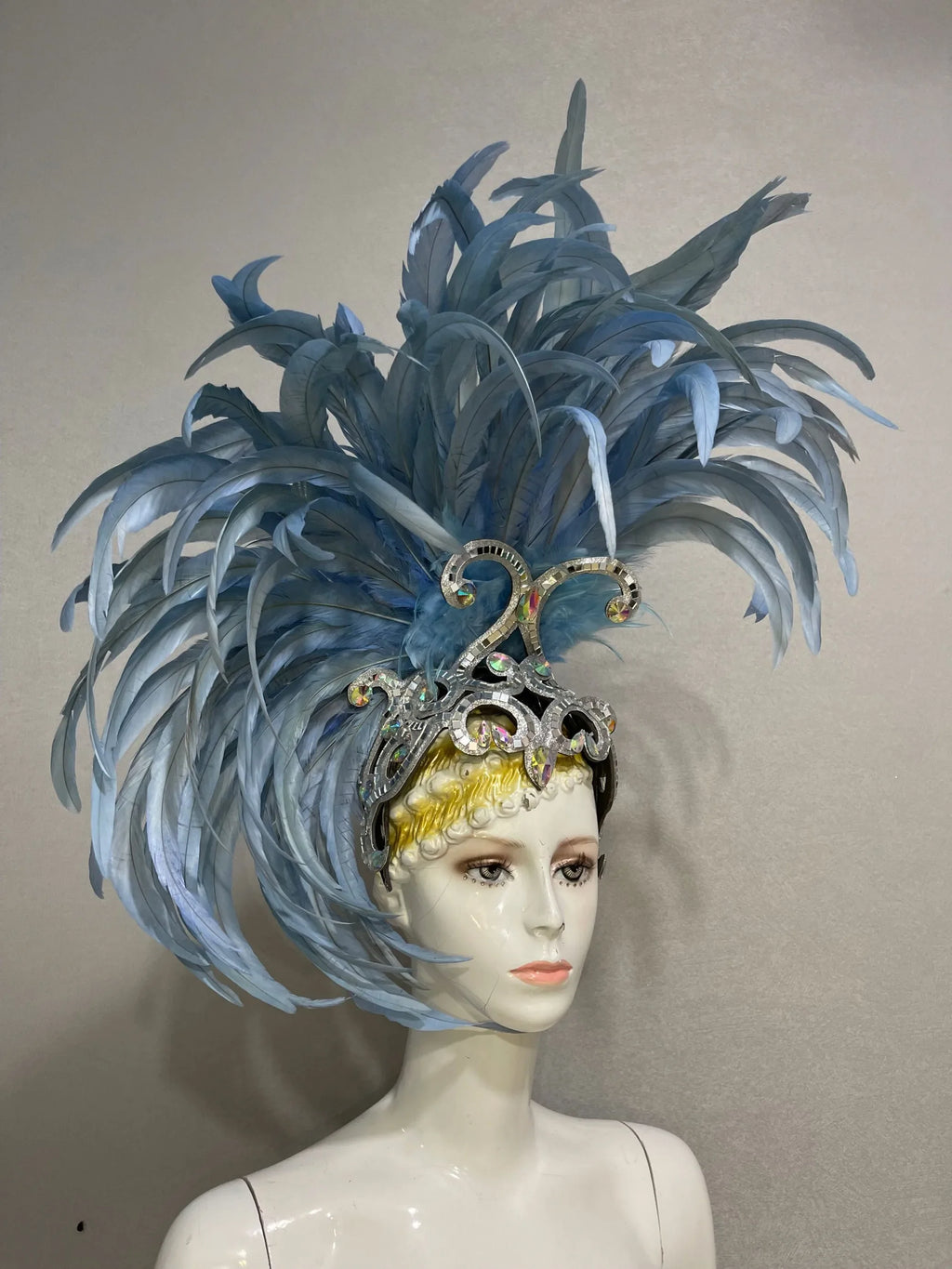 The Stardust Mirage – Exquisite Blue Feathered Samba Carnival Headdress