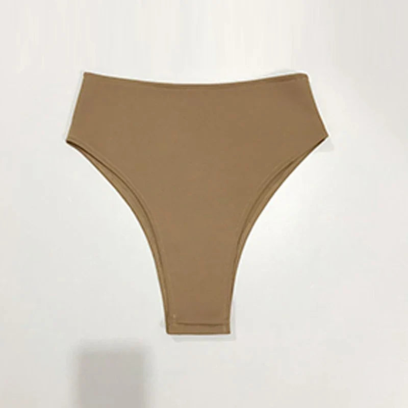 Mid-Waist Triangle Performance Shorts