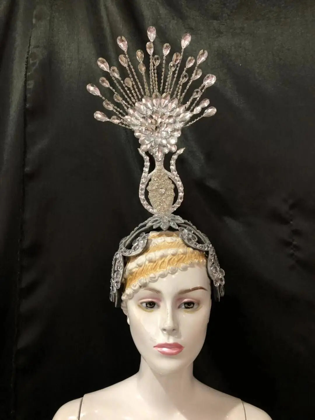 The Stardust Aurora – Premium Feathered Samba Carnival Headdress
