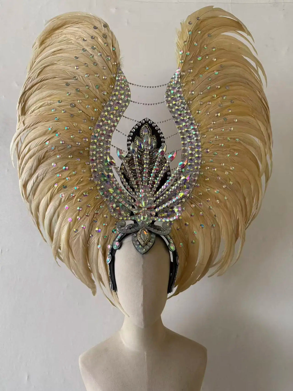 The Stardust Aurora Feather Headdress – Light Purple Cabaret & Carnival Crown