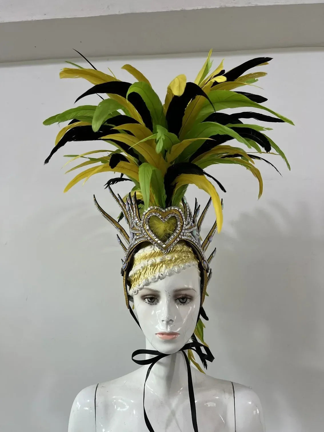 The Stardust Dynasty – Majestic Velvet & Feather Samba Masquerade Crown