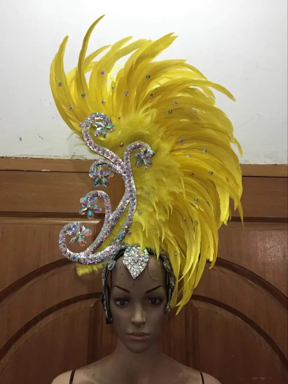 The Stardust Royal Plume – Feathered Carnival & Cabaret Stage Headdress