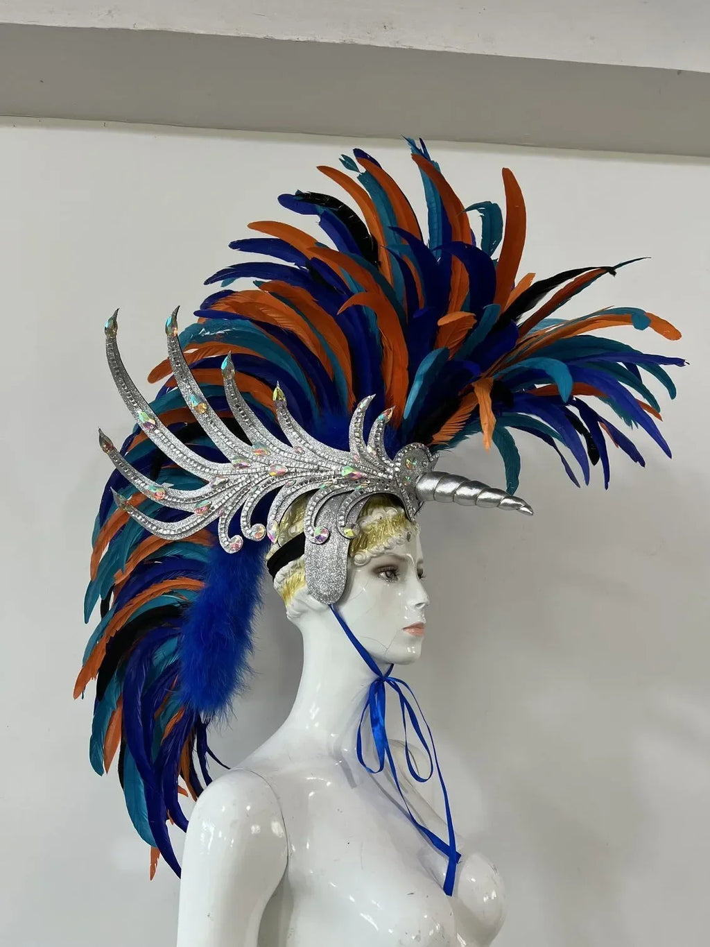 The Stardust Dynasty – Majestic Velvet & Feather Samba Masquerade Crown