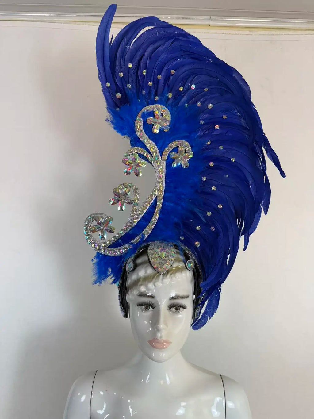 The Stardust Royal Plume – Feathered Carnival & Cabaret Stage Headdress