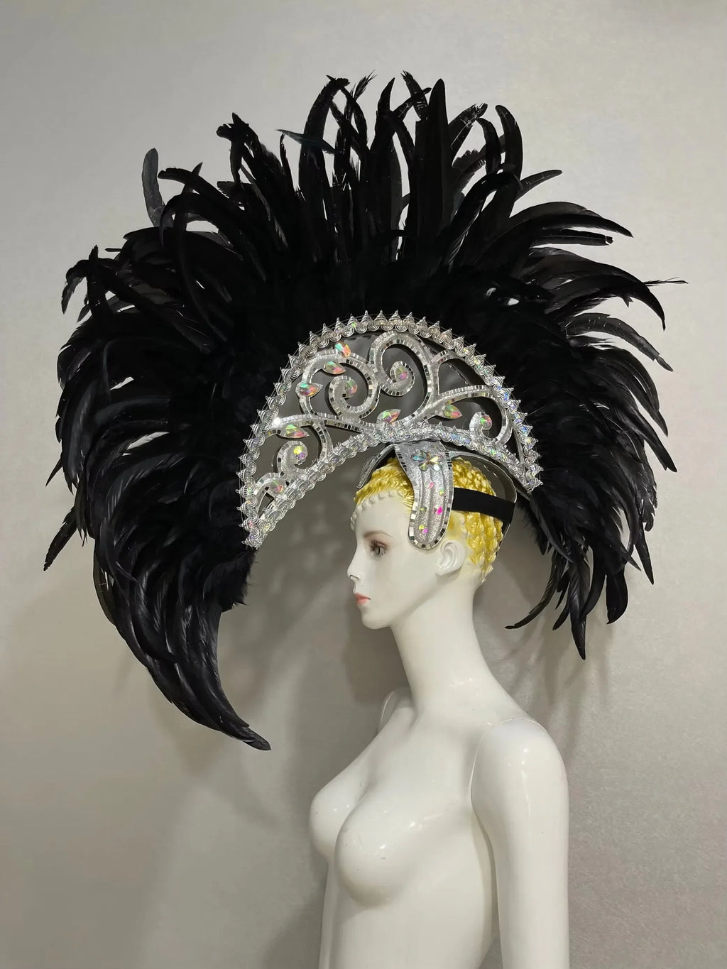 FASHIONABLE AND EXQUISITE HEADDRESS FEATHERS SAMBA DANCE CARNIVAL HALLOWEEN PARTY LATIN DANCE BAR PERFORMANCE HAT MASQUERADE