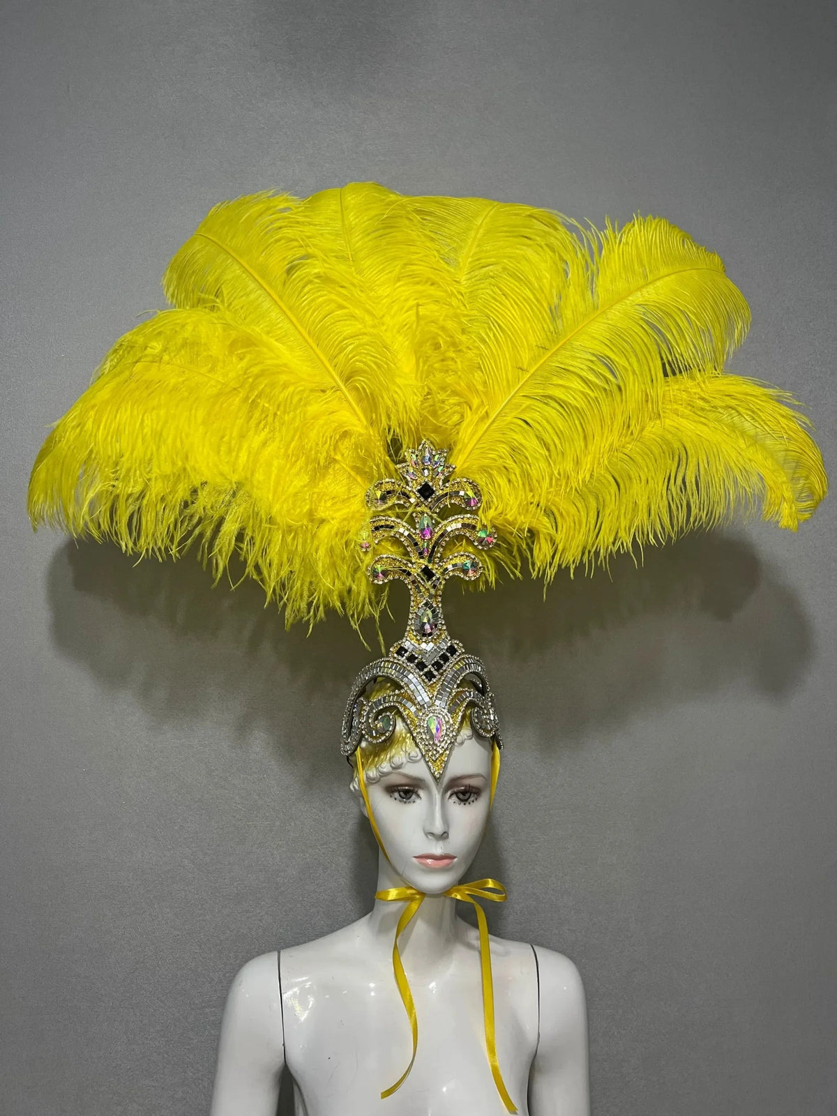 The Stardust Samba Queen – Premium Feathers & Rhinestones Carnival Headdress