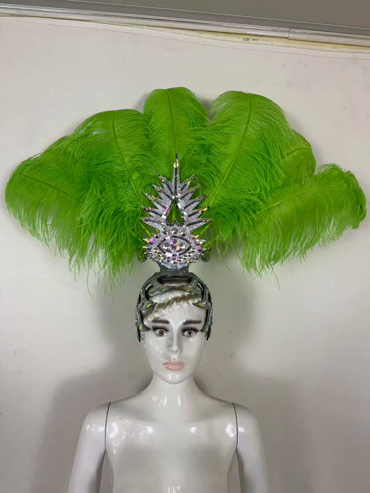The Stardust Dionysia – Carnival & Samba Feathered Masque Ball Crown