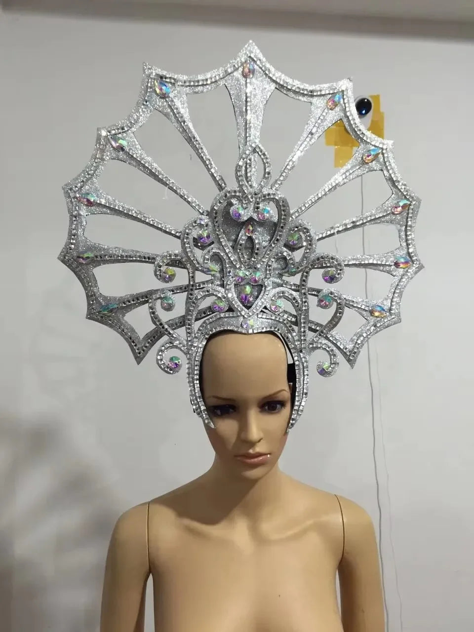 FASHIONABLE AND EXQUISITE HEADDRESS FEATHERS SAMBA DANCE CARNIVAL HALLOWEEN PARTY LATIN DANCE BAR PERFORMANCE HAT MASQUERADE