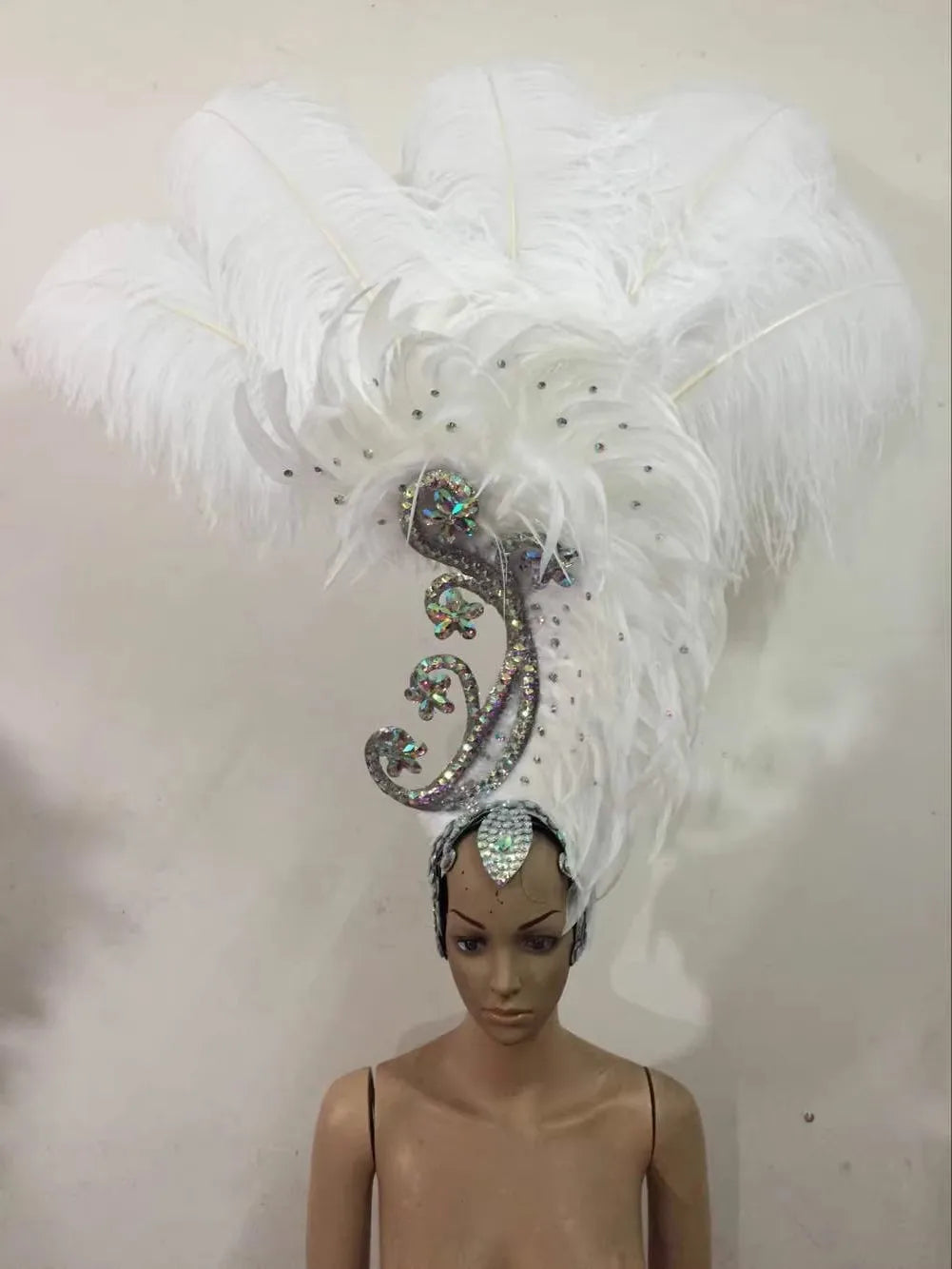 The Stardust Royal Plume – Feathered Carnival & Cabaret Stage Headdress