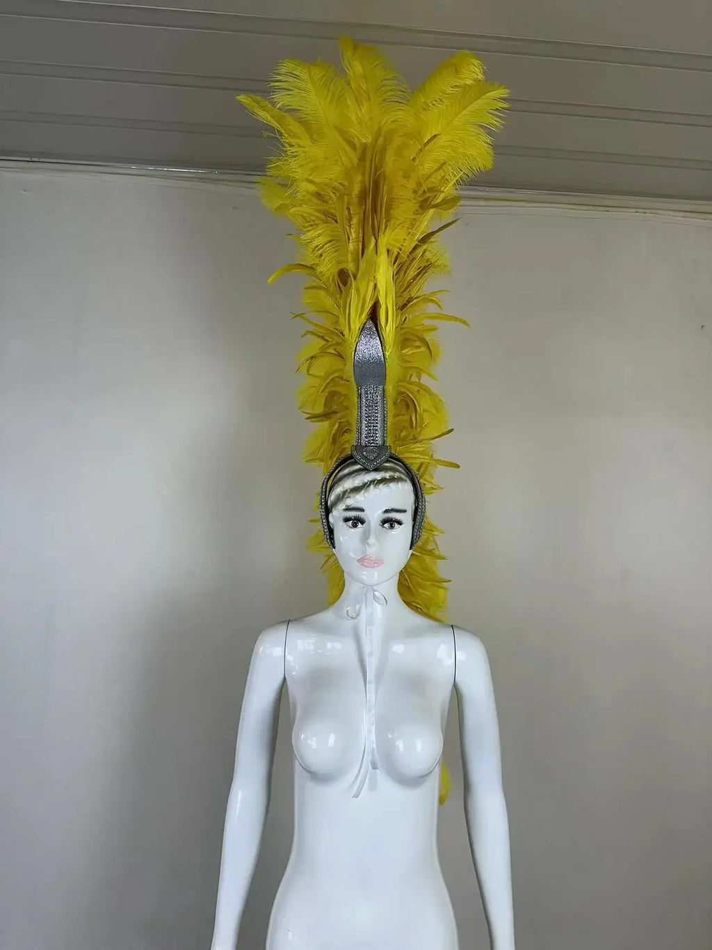 The Stardust Luminary – Premium Feathered Carnival & Samba Halo Headdress