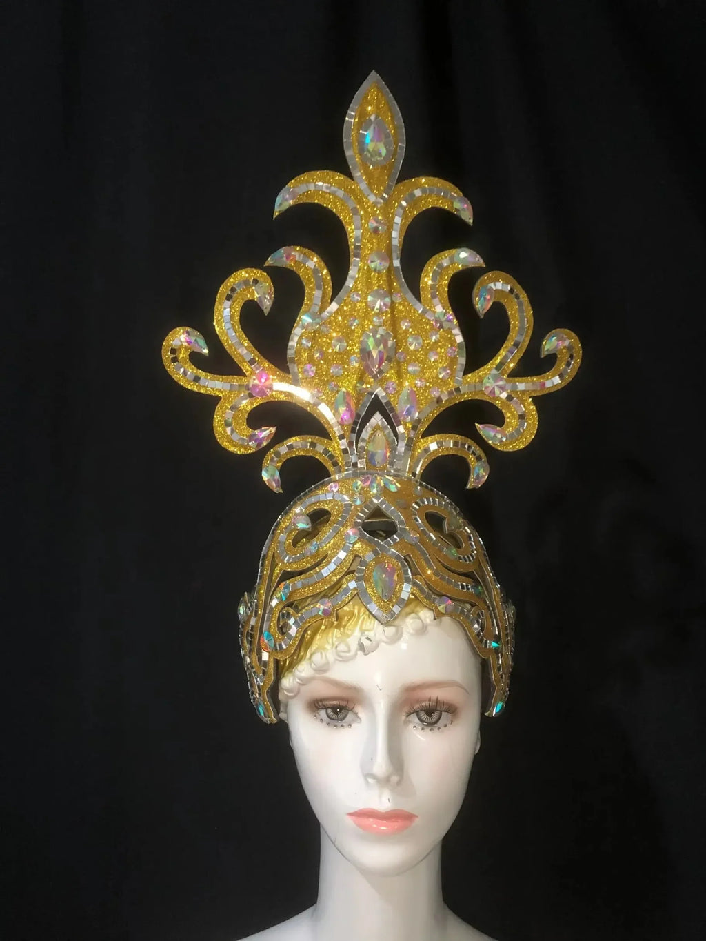 The Stardust Wings of Radiance – Deluxe Feathered Samba & Carnival Crown