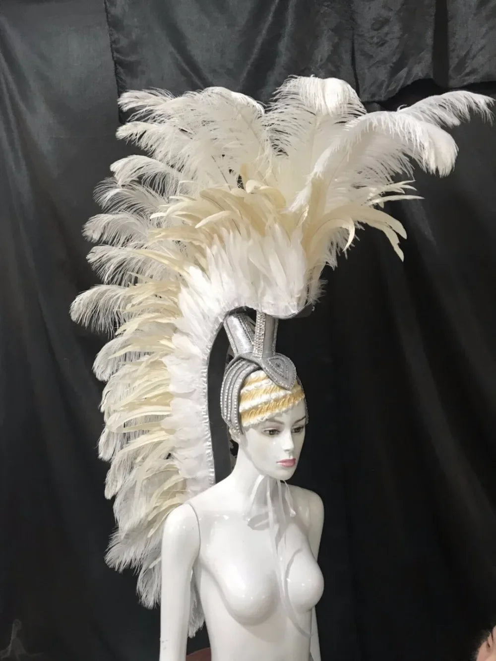 The Stardust Luminary – Premium Feathered Carnival & Samba Halo Headdress
