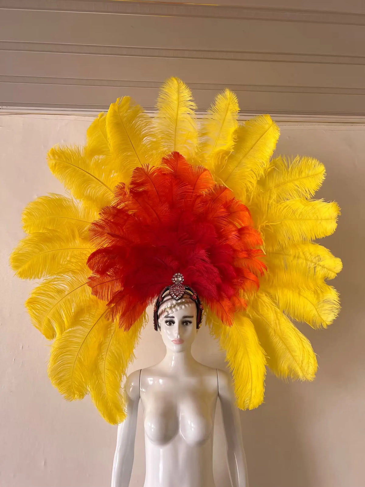 The Stardust Dionysia – Elegant Faux Fur & Rhinestone Samba Carnival Headdress