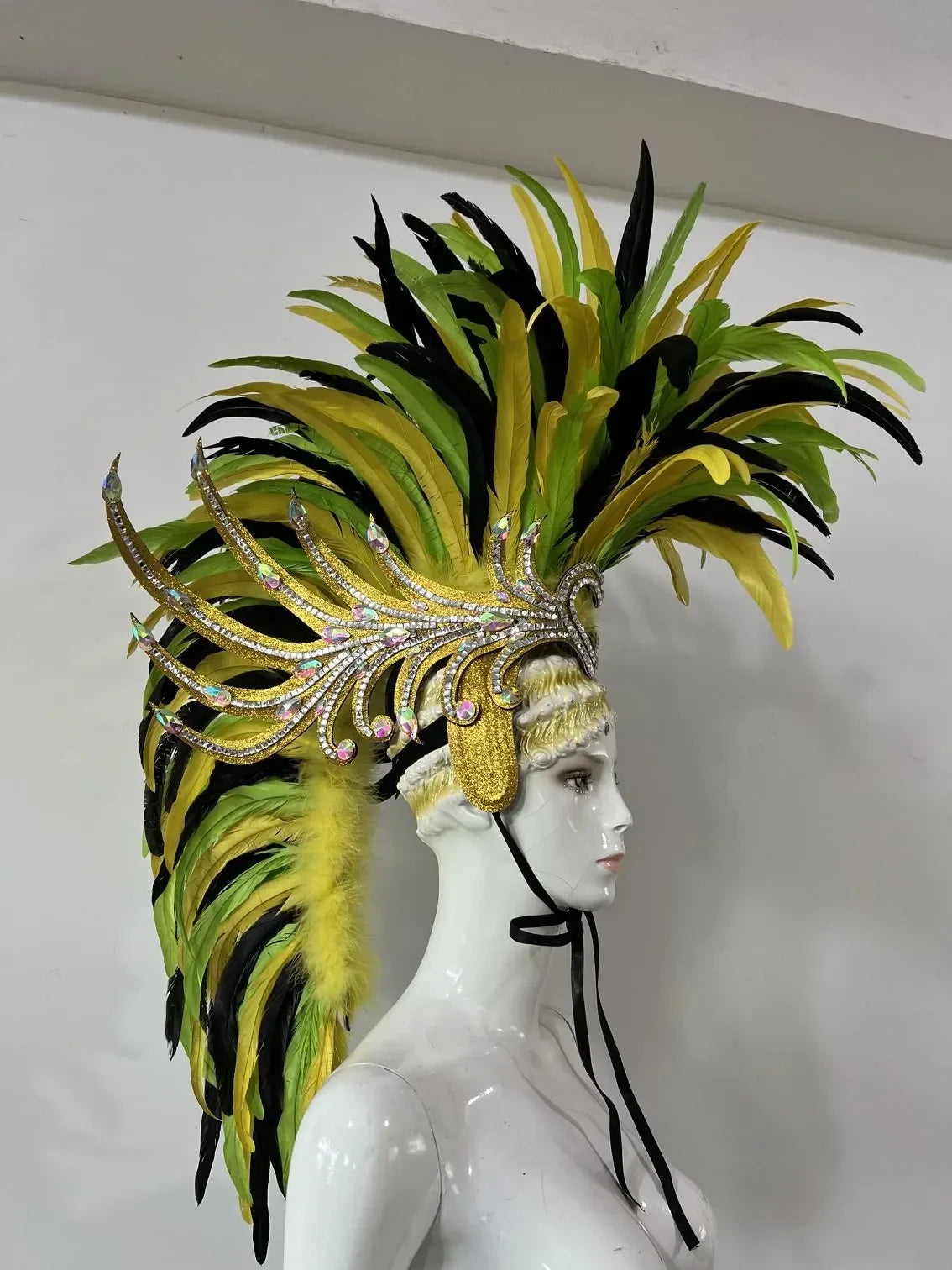 The Stardust Dynasty – Majestic Velvet & Feather Samba Masquerade Crown