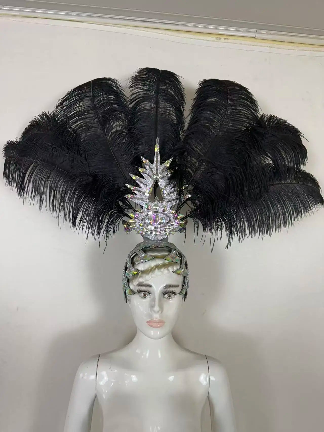 The Stardust Dionysia – Carnival & Samba Feathered Masque Ball Crown