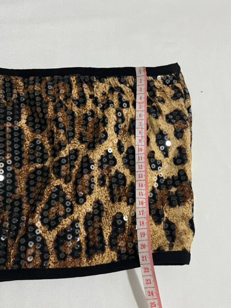 Sequined Top & High-Waist Leopard Print Shorts 2-Piece Gogo Dance Set