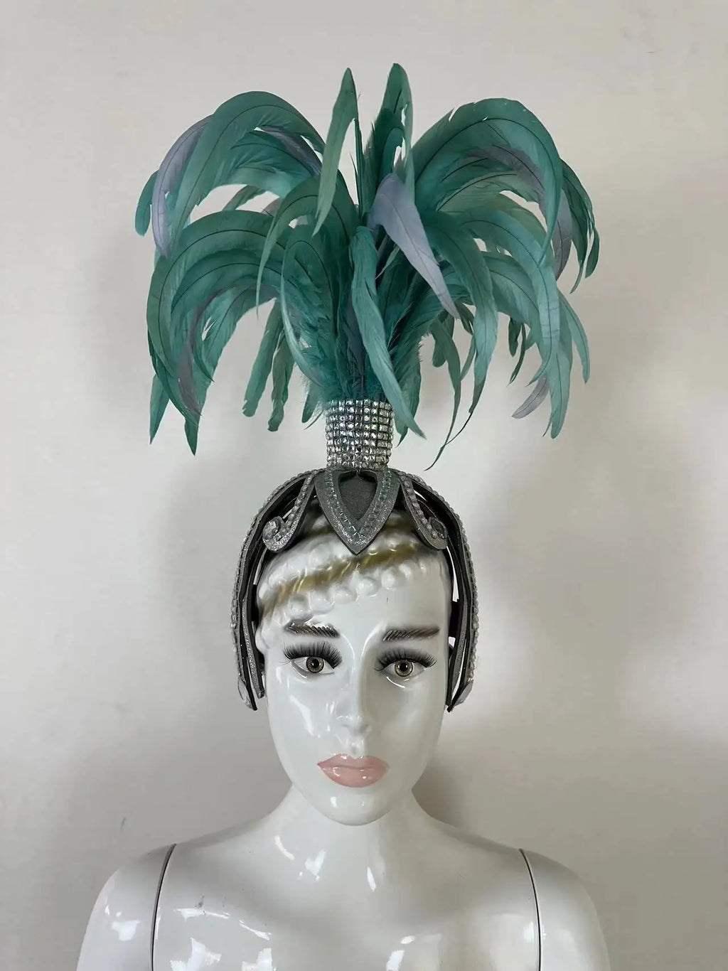 The Stardust Dionysia – Mint Green Feather Carnival & Masque Ball Headdress