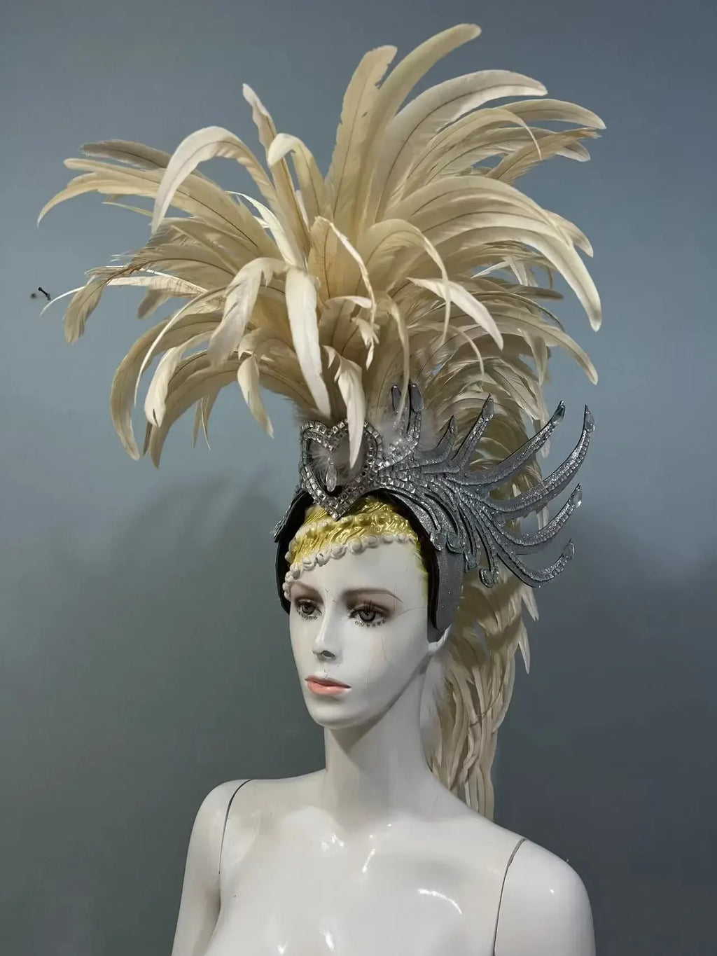 The Stardust Dynasty – Majestic Velvet & Feather Samba Masquerade Crown