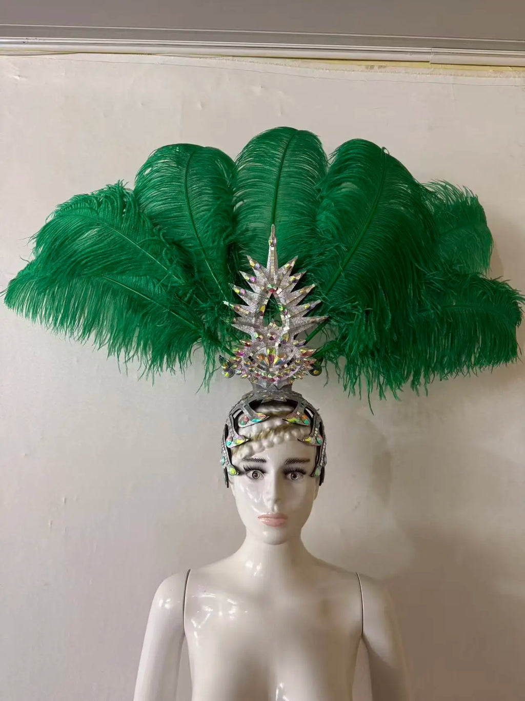 The Stardust Dionysia – Carnival & Samba Feathered Masque Ball Crown