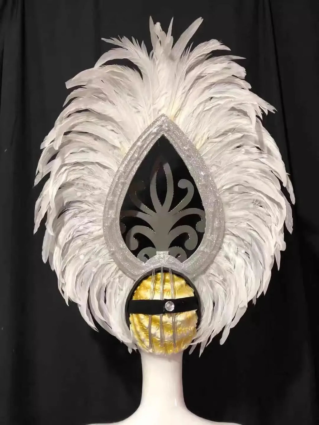 The Stardust Wings of Radiance – Deluxe Feathered Samba & Carnival Crown