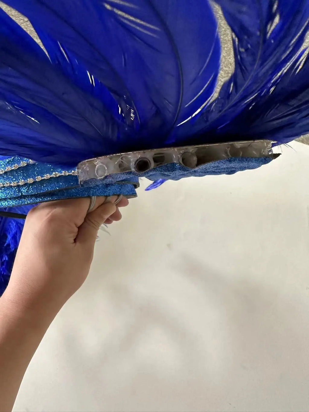 The Stardust Samba Enchantment – Exquisite Feathered Dance & Stage Headdress