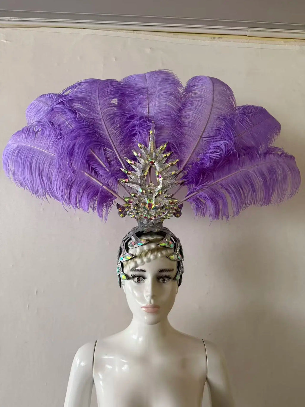 The Stardust Dionysia – Carnival & Samba Feathered Masque Ball Crown