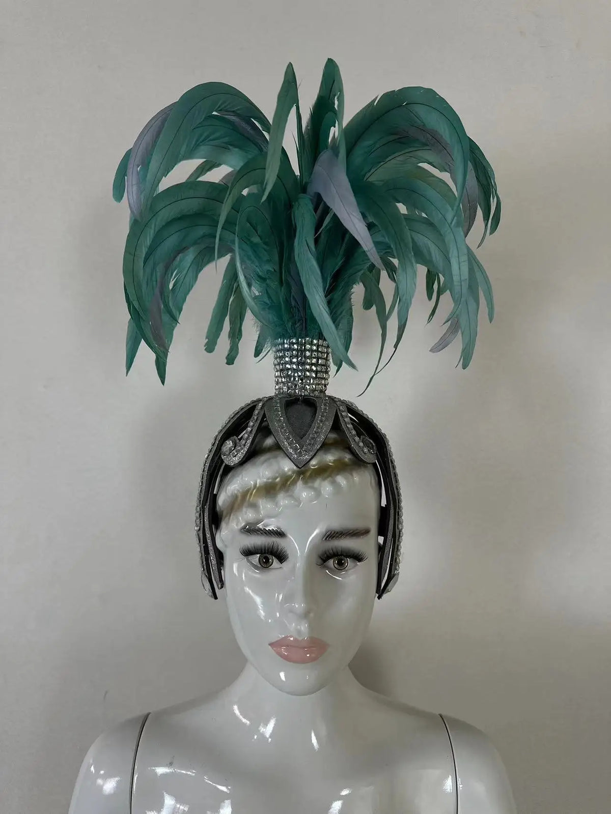 The Stardust Dionysia – Mint Green Feather Carnival & Masque Ball Headdress