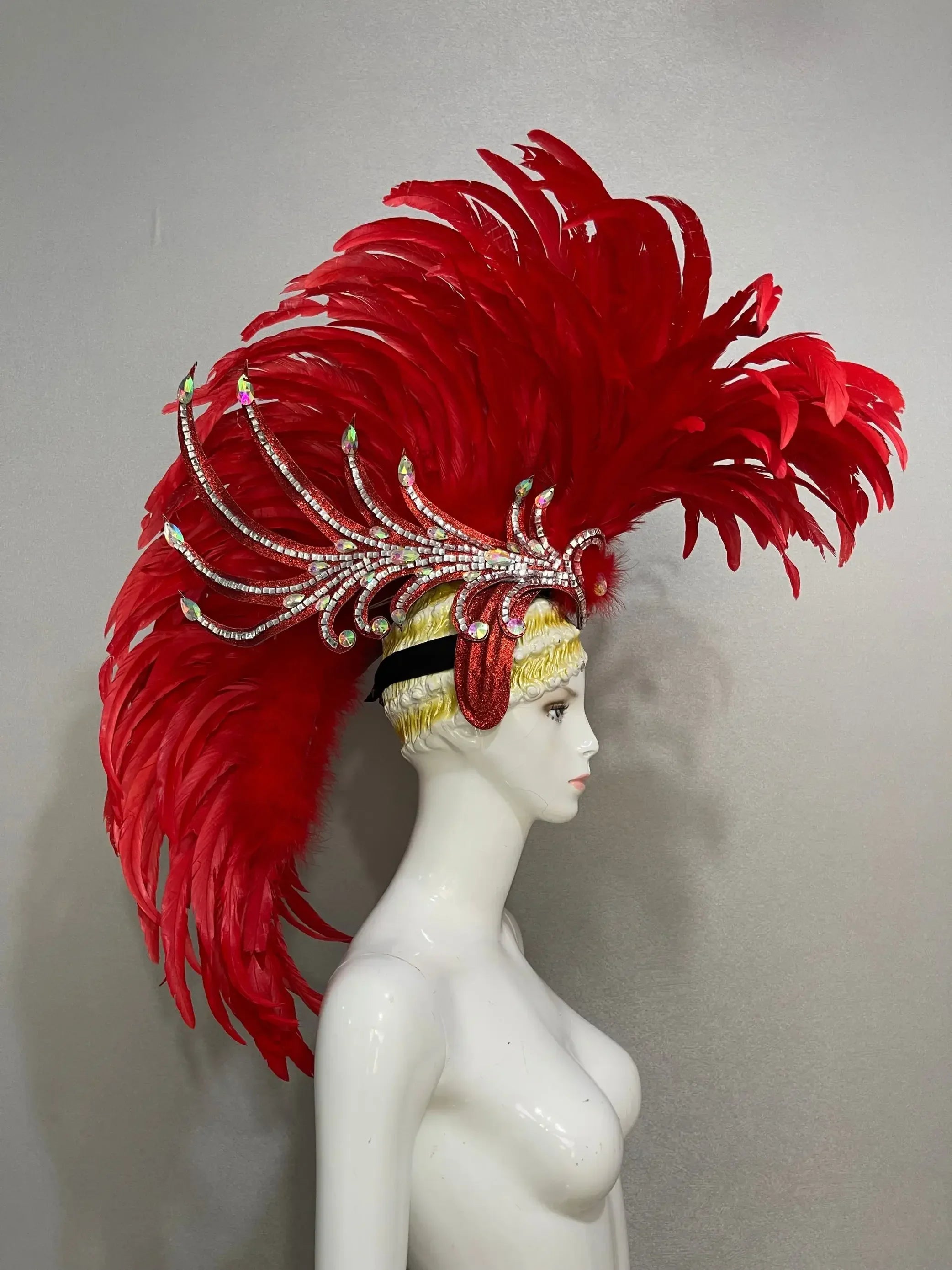 The Stardust Dynasty – Majestic Velvet & Feather Samba Masquerade Crown