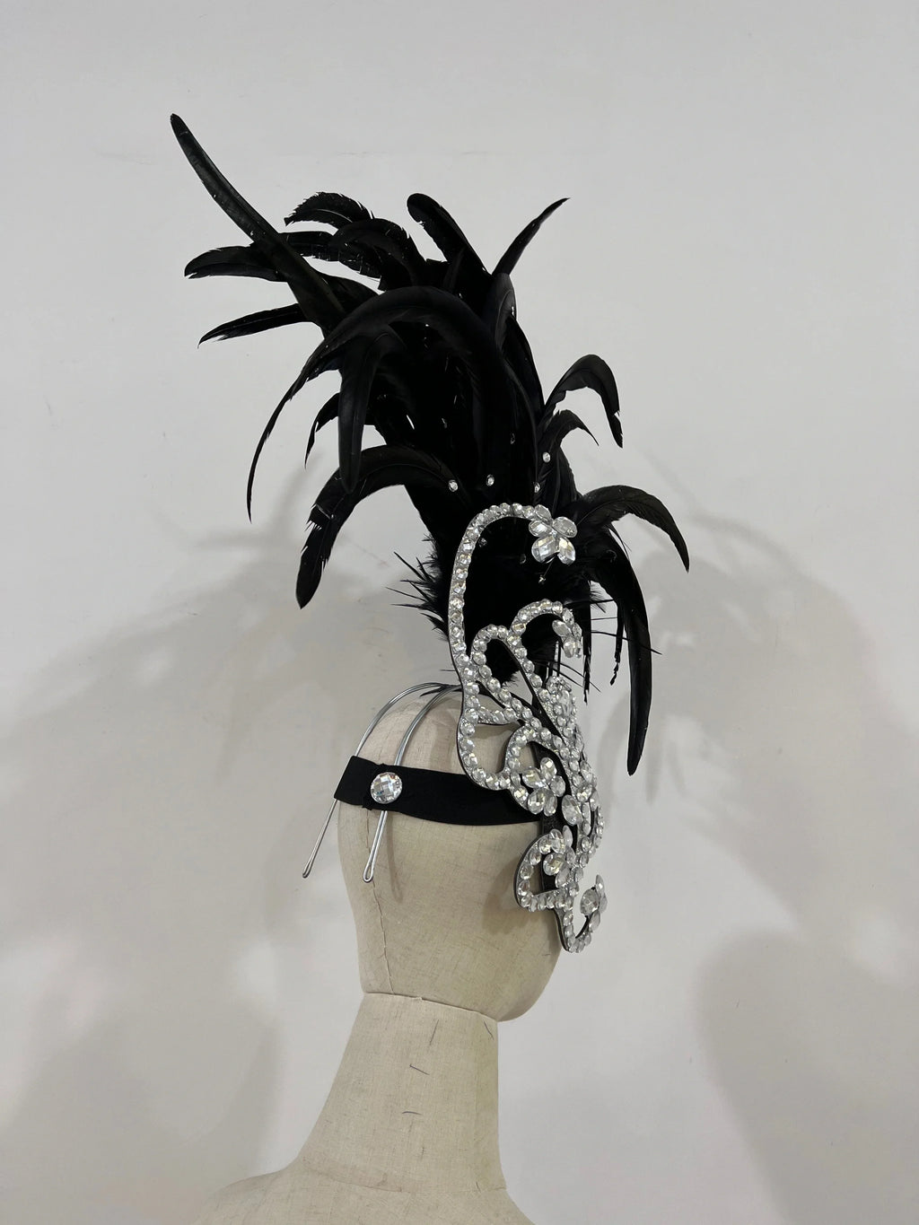 The Stardust Empress – Deluxe Feathered Samba & Carnival Crown