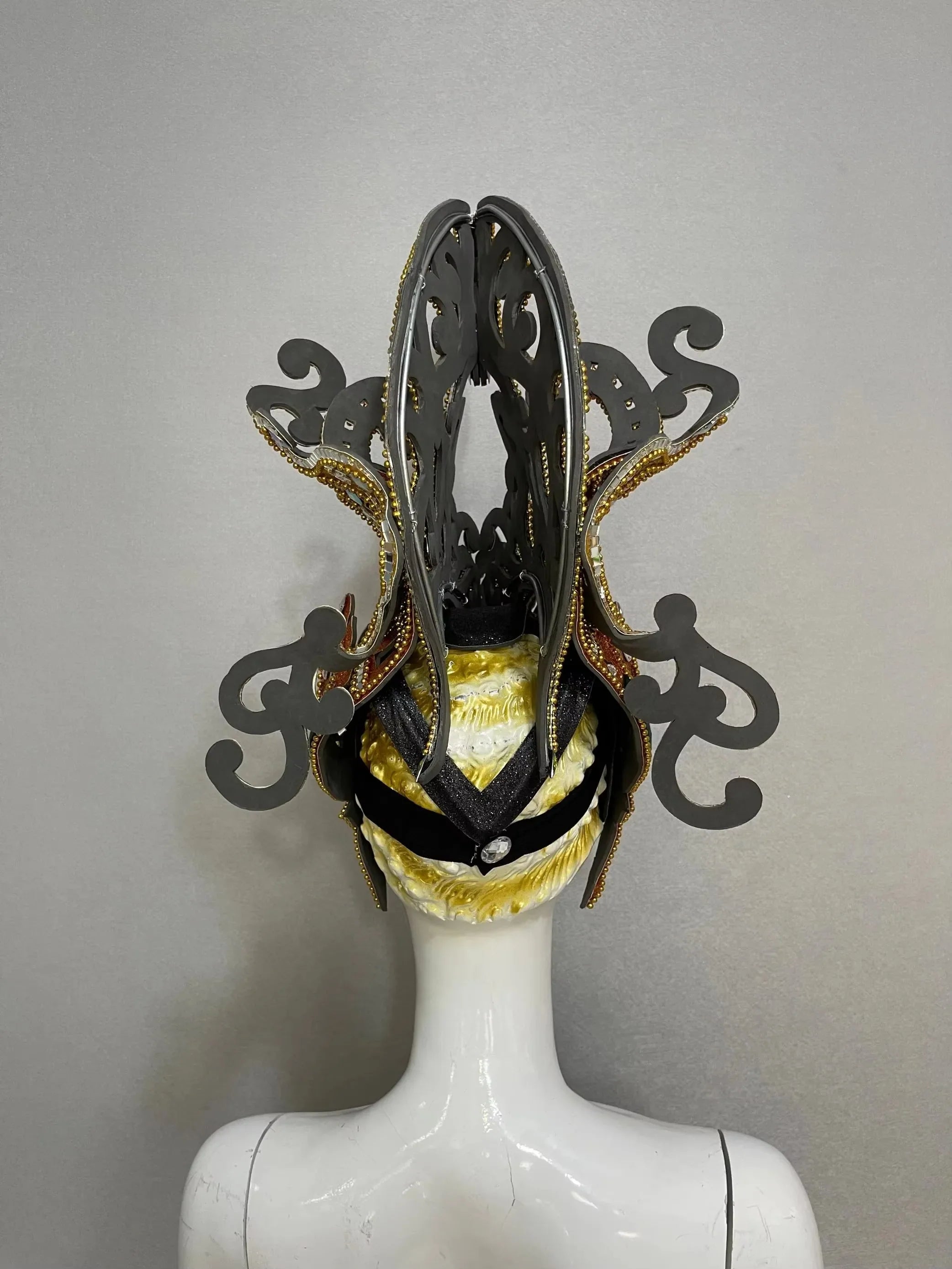 The Stardust Luminary – Premium Feathered Carnival & Samba Halo Headdress