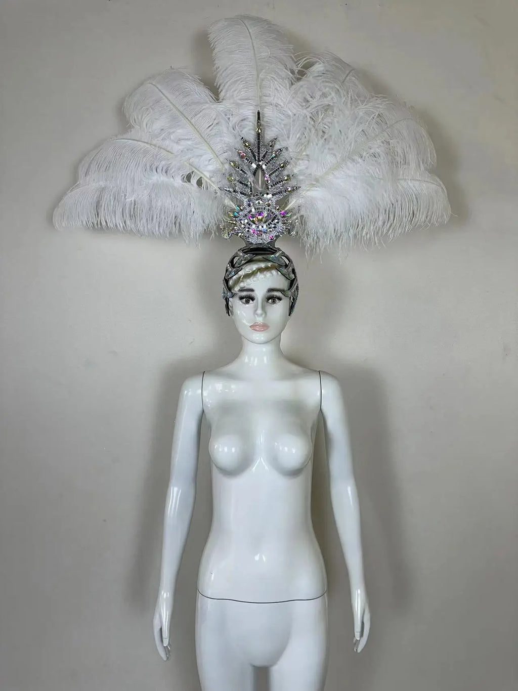 The Stardust Dionysia – Carnival & Samba Feathered Masque Ball Crown