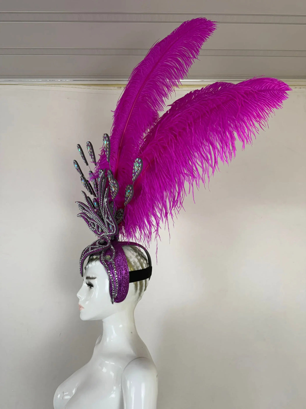The Stardust Dionysia – Rose Red Feather Carnival & Masque Ball Headdress