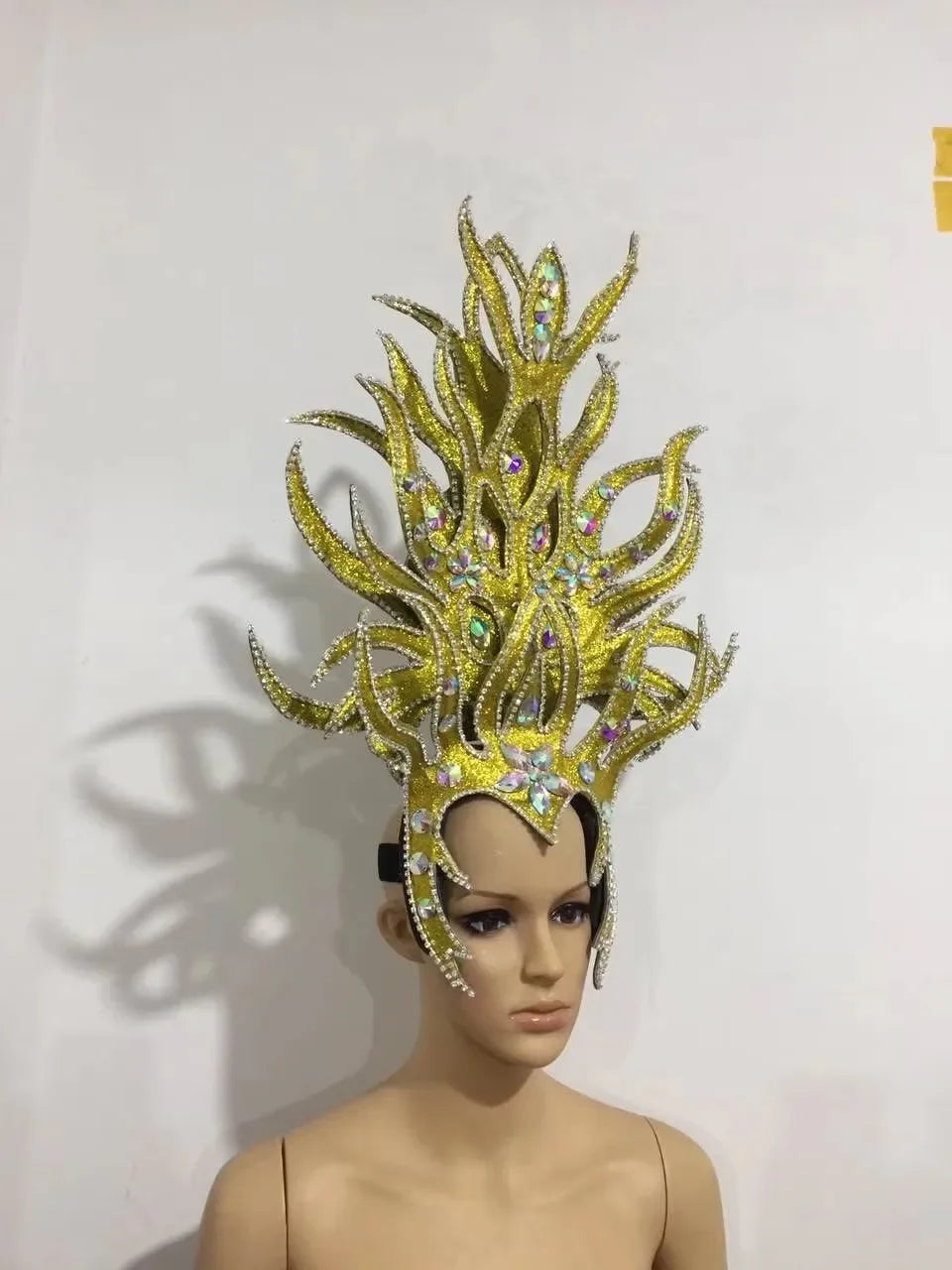 FASHIONABLE AND EXQUISITE HEADDRESS FEATHERS SAMBA DANCE CARNIVAL HALLOWEEN PARTY LATIN DANCE BAR PERFORMANCE HAT MASQUERADE