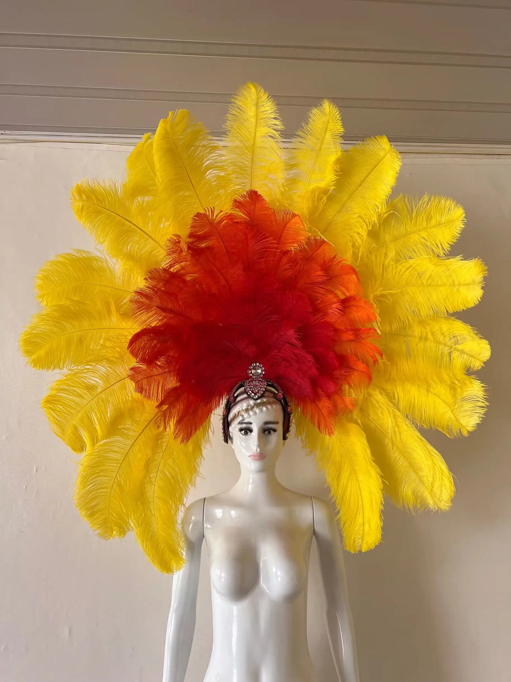 The Stardust Dionysia – Elegant Faux Fur & Rhinestone Samba Carnival Headdress
