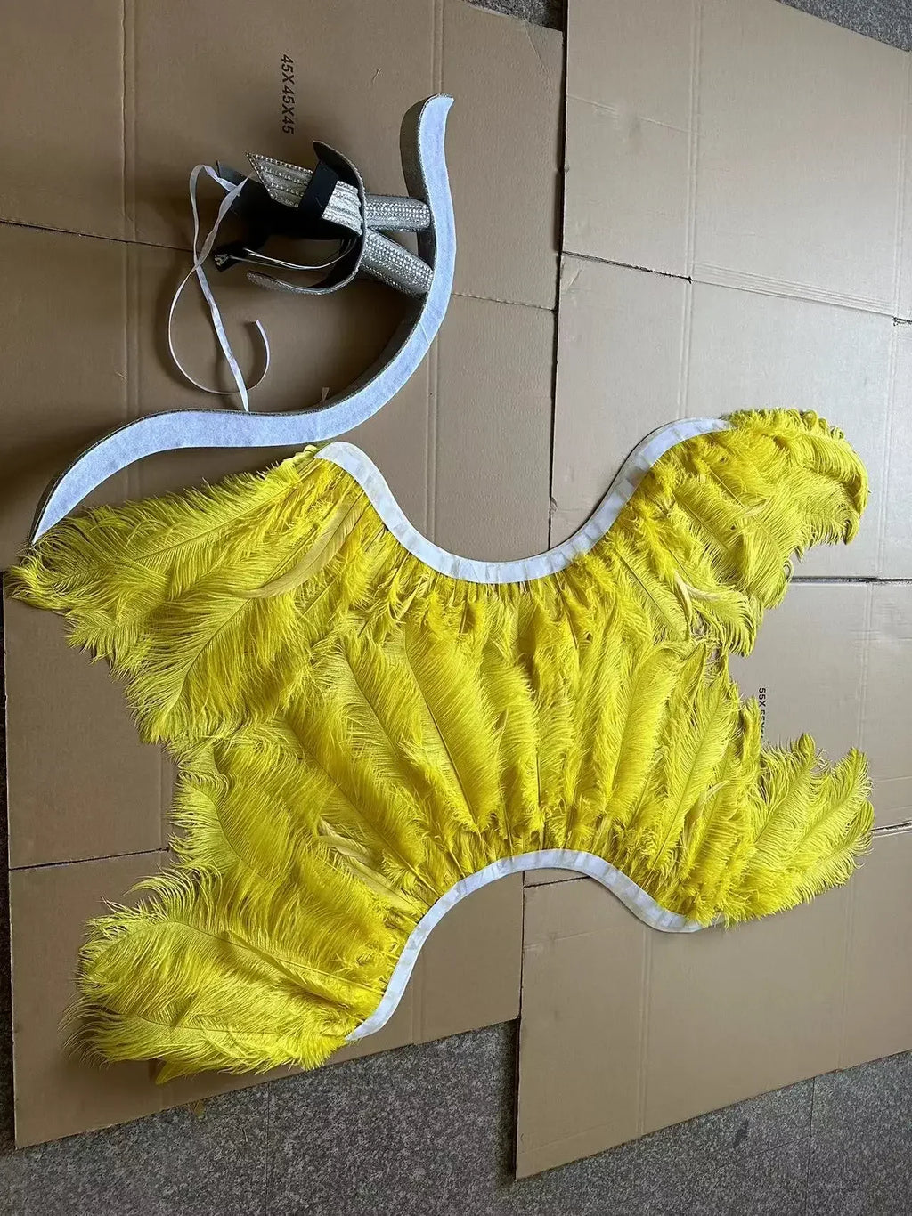 The Stardust Luminary – Premium Feathered Carnival & Samba Halo Headdress