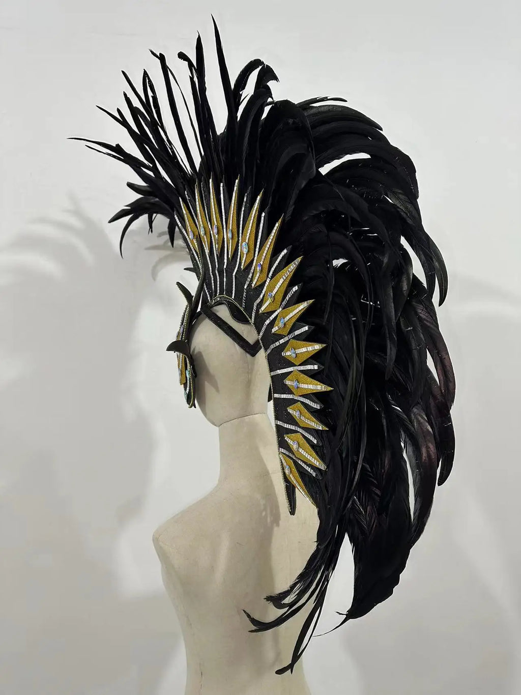 The Stardust Dark Empress – Premium Black Feathered Carnival & Gogo Headdress