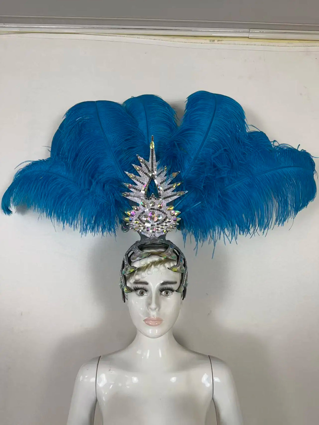 The Stardust Dionysia – Carnival & Samba Feathered Masque Ball Crown