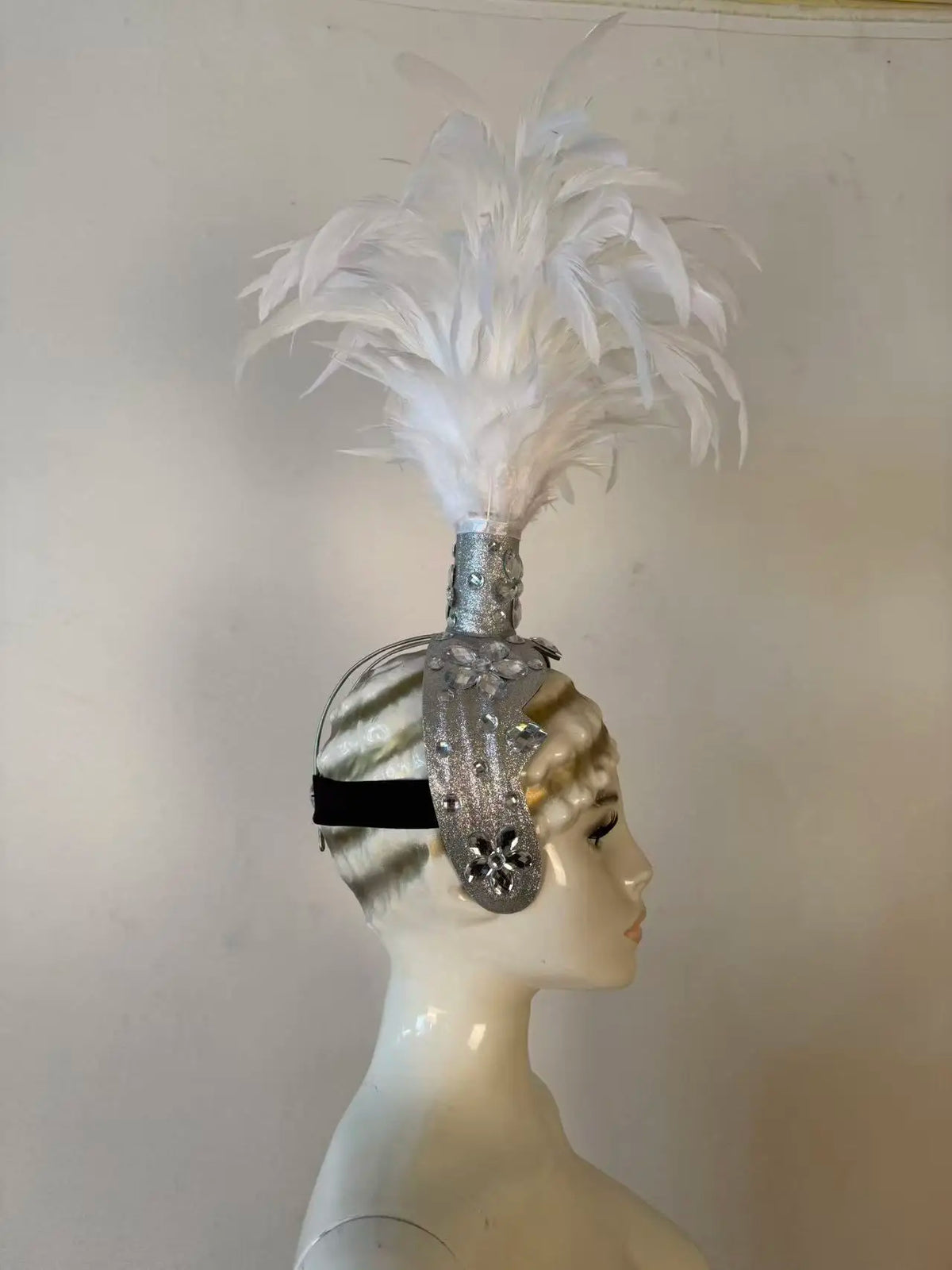 The Stardust Empress – Deluxe Feathered Samba & Carnival Crown