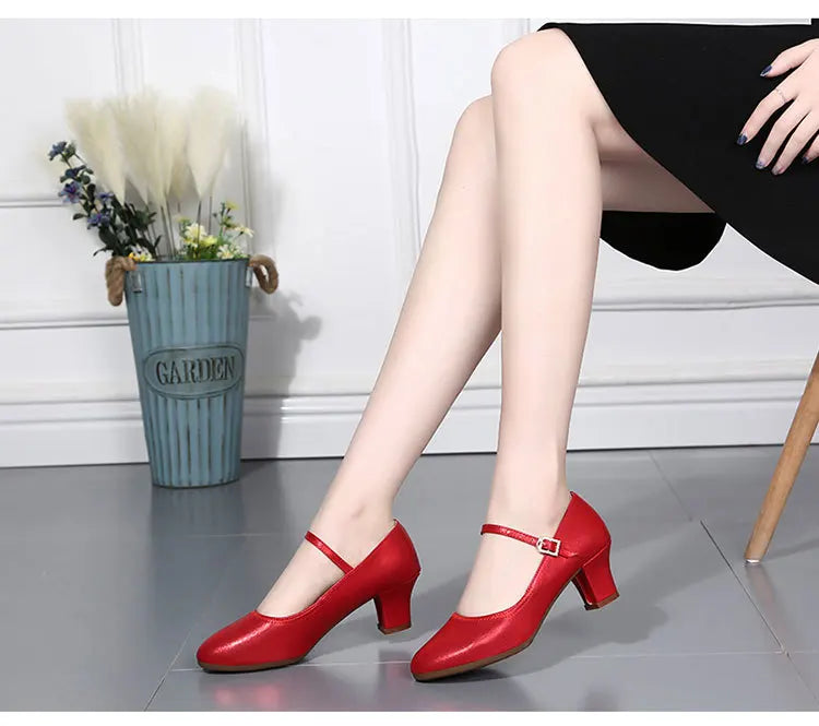The Stardust Darling Mary Jane – Classic Block Heel Practice Shoe