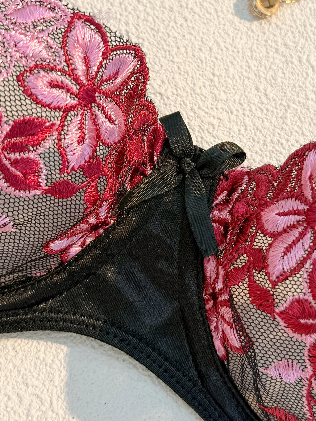 Valentine's Eve Light  Danube Group Ladies Sexy Lingerie Bra Women's Suit - the Temptation of a Seductive Night